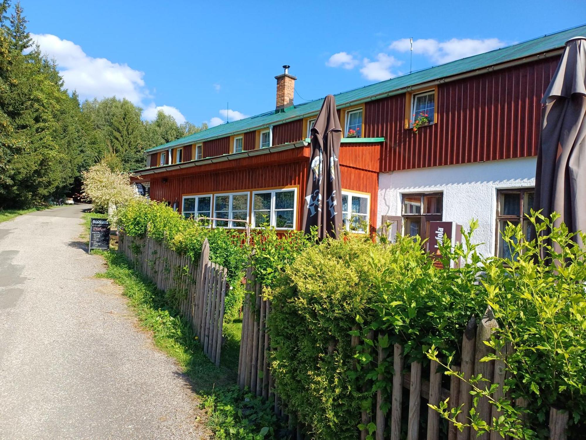 Prazova Bouda Hotel Dobre Exterior photo